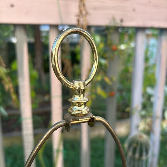 Hand painted floral on gold Asian cloisonne style chinoiserie lamp - Picture 7 of 16